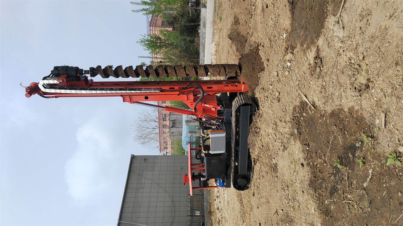 Diferencias entre orugas de altura ajustable y no ajustable en la construcción en pendiente