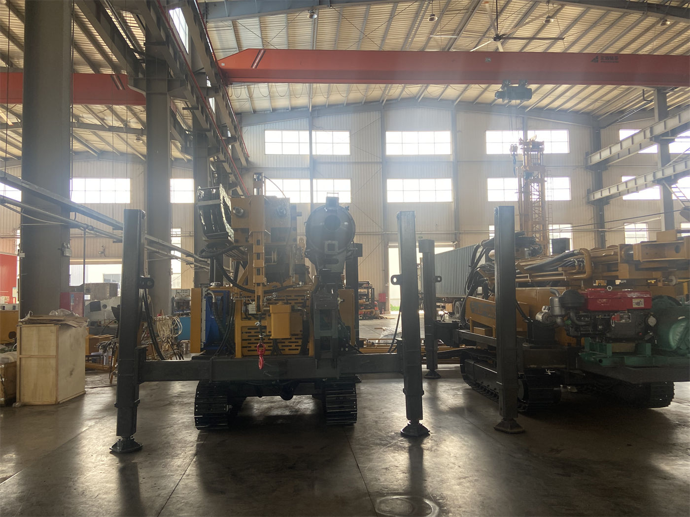 Adquisición del equipo de perforación de pozos de agua WR750S de nivel 750 m: torre telescópica con tubería de 6 m y fuerza de elevación de 40 T, ¿qué aspectos deben confirmarse con antelación en la gestión de sarta para pozos profundos?