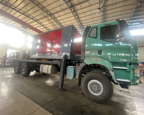 Compra del equipo de perforación de pozos de agua sobre orugas mini WR220SE de 220 m: cuerpo de apro